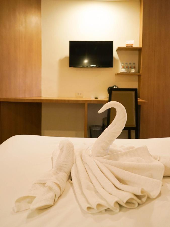 Plaza Hotel 4*